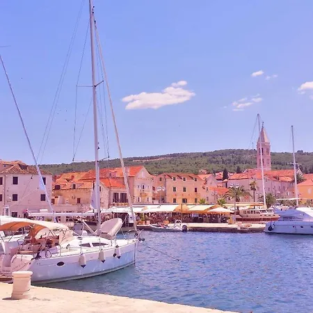 Apartamento ꕥ Sunce Supetar, Family Choice - Cozy Base To And Explore Island Brac Free Parking Supetar