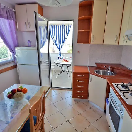 Apartamento ꕥ Sunce Supetar, Family Choice - Cozy Base To And Explore Island Brac Free Parking Supetar